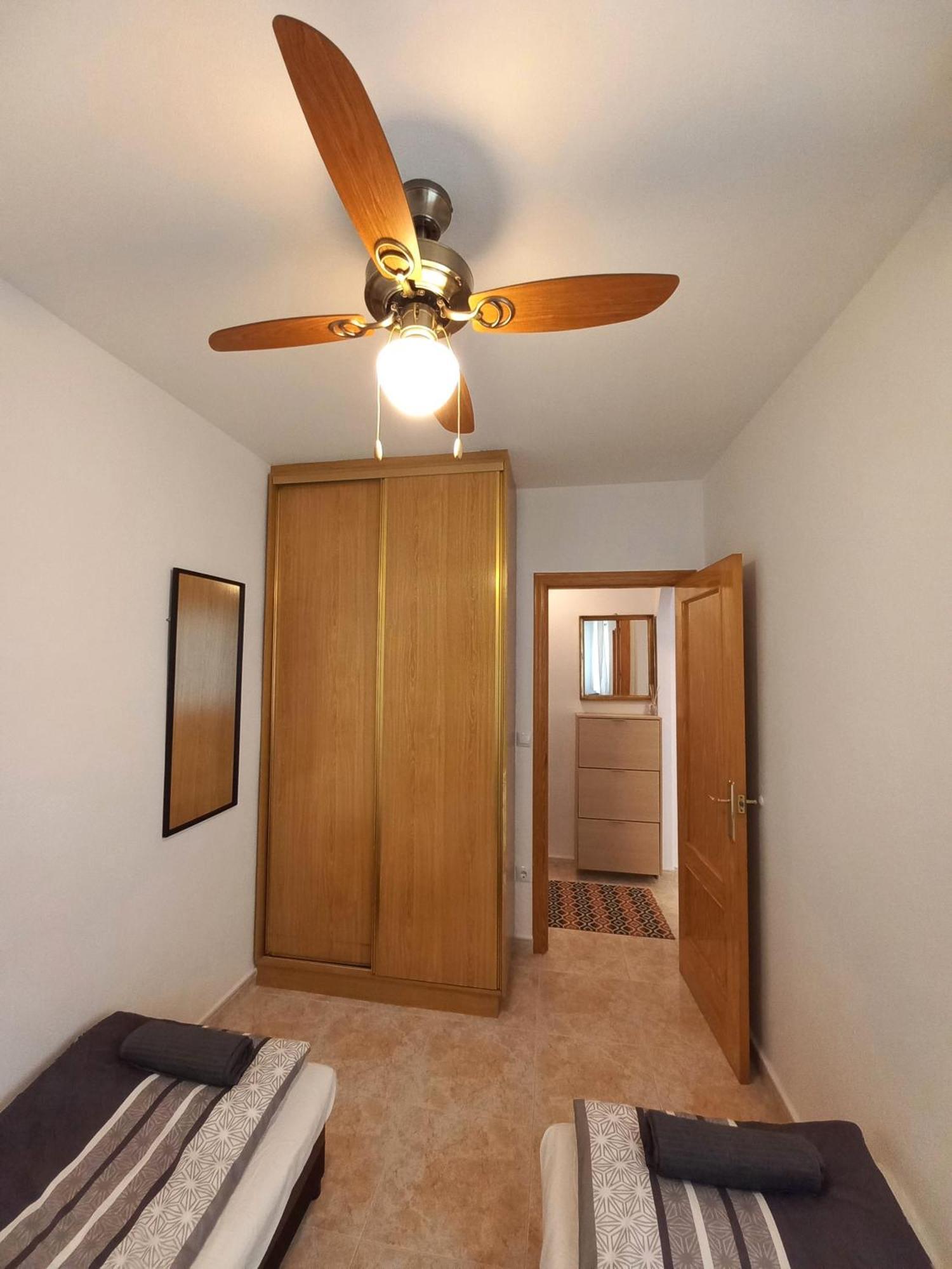 Hola Torrevieja Apartment Exterior foto